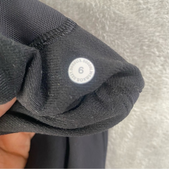 Lululemon Athletica Joggers Women Size 6 Elastic Waistband Tapered Fit Black - Picture 9 of 10